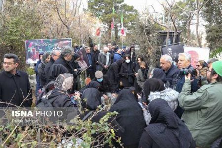 پیکر پرویز ربیعی در جوار احمد رسول‌زاده آرام گرفت