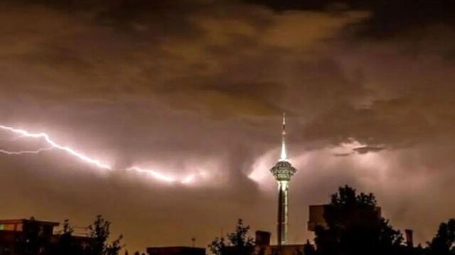 تهران هشدار آنی | طوفان و باد شدید تهران را در برخواهد گرفت