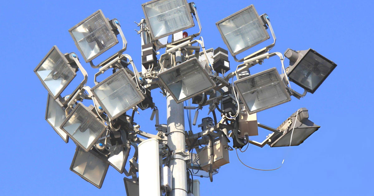 شبکه | دوربین مزایای چشمگیر برجهای نوری هوشمند